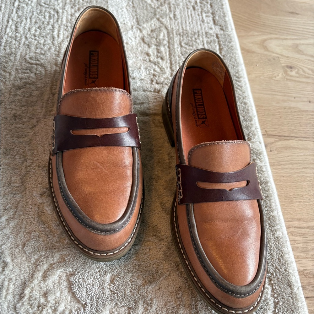 PIKOLINOS Tan and Dark Brown Leather Loafers
